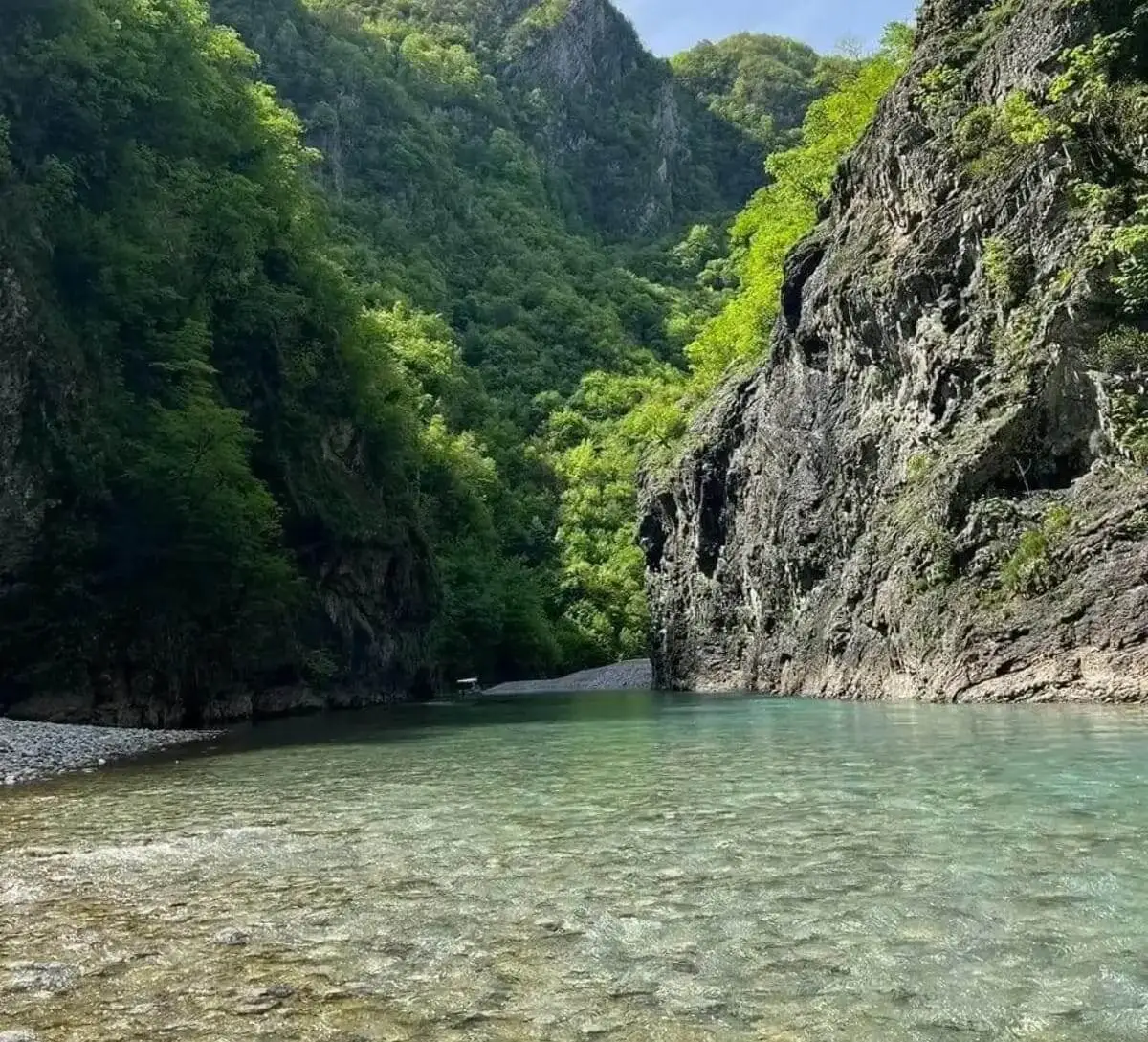 Komani Lake and Shala River Guide